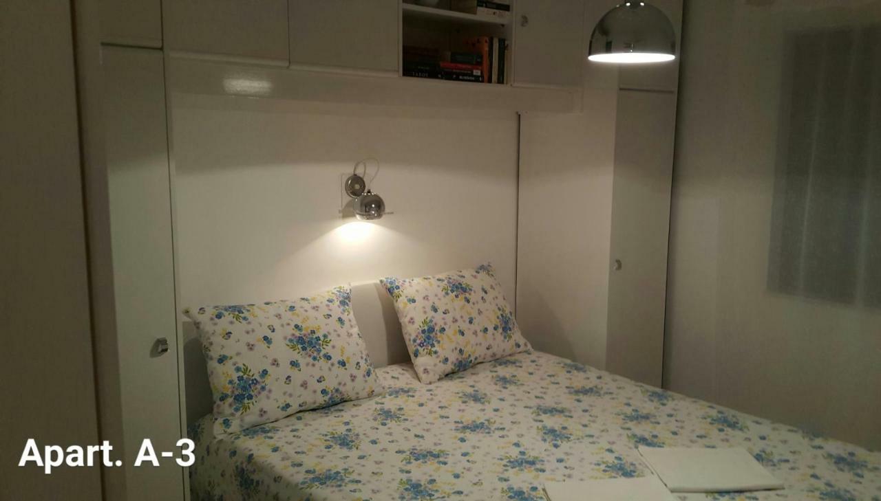 Apartmani A1 Marina, Okrug Gornji Trogir Exterior foto