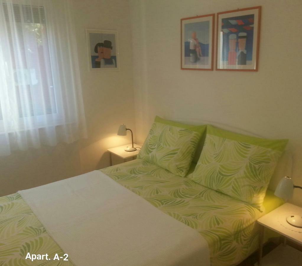 Apartmani A1 Marina, Okrug Gornji Trogir Exterior foto
